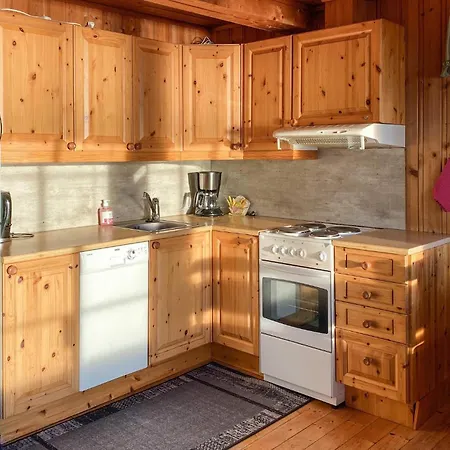 Holiday home 2 Bedroom Beautiful In Frosta Verdalsora