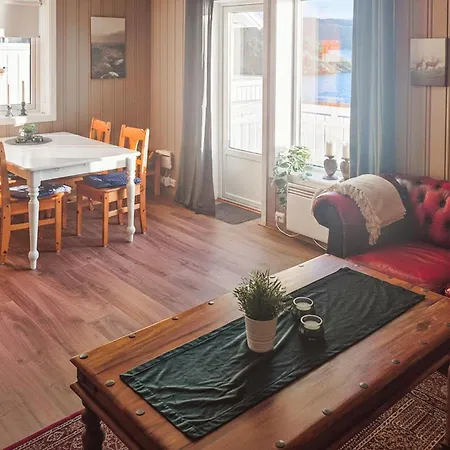 Holiday home 2 Bedroom Beautiful In Frosta