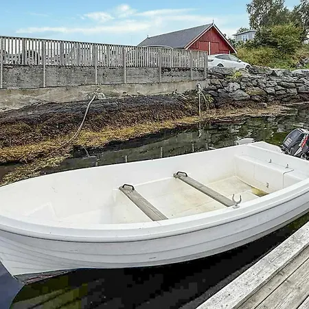 2 Bedroom Beautiful In Frosta Holiday home *