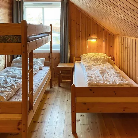 Front In Frosta With Wifi Feriehus